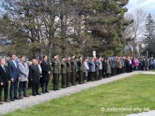 Pietne akty kladenia vencov v posdke Martin