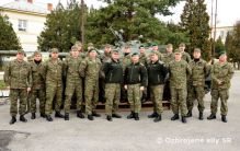 lenovia vojenskej rady velitea pozemnch sl zasadli za spolon stl