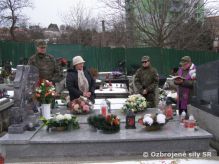 Spomienka na zosnulch pri leteckom neast v Hejciach