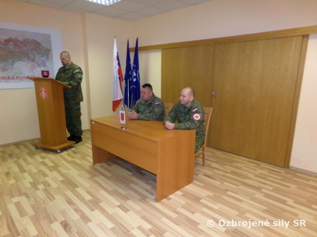 Nástup veliteľstva vojenského zdravotníctva pri príležitosti Dňa víťazstva nad fašizmom