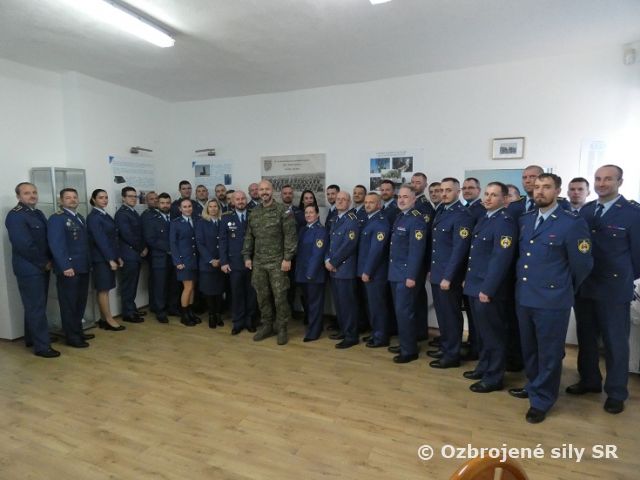 Veliteľské zhromaždenie 2. brigády vzdušných síl 